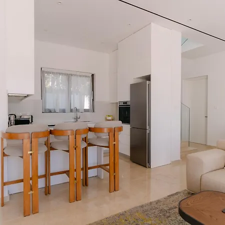 Akamas Luxury